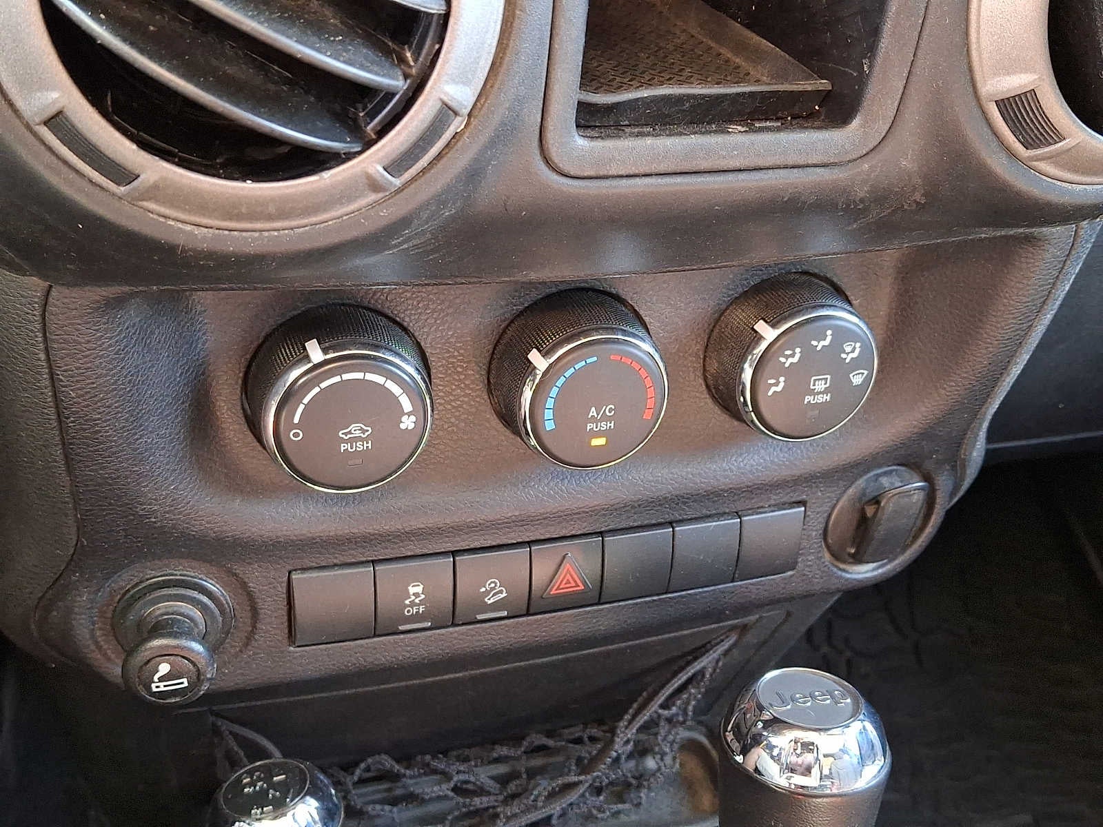 2015 Jeep Wrangler 4WD 2dr Willys Wheeler