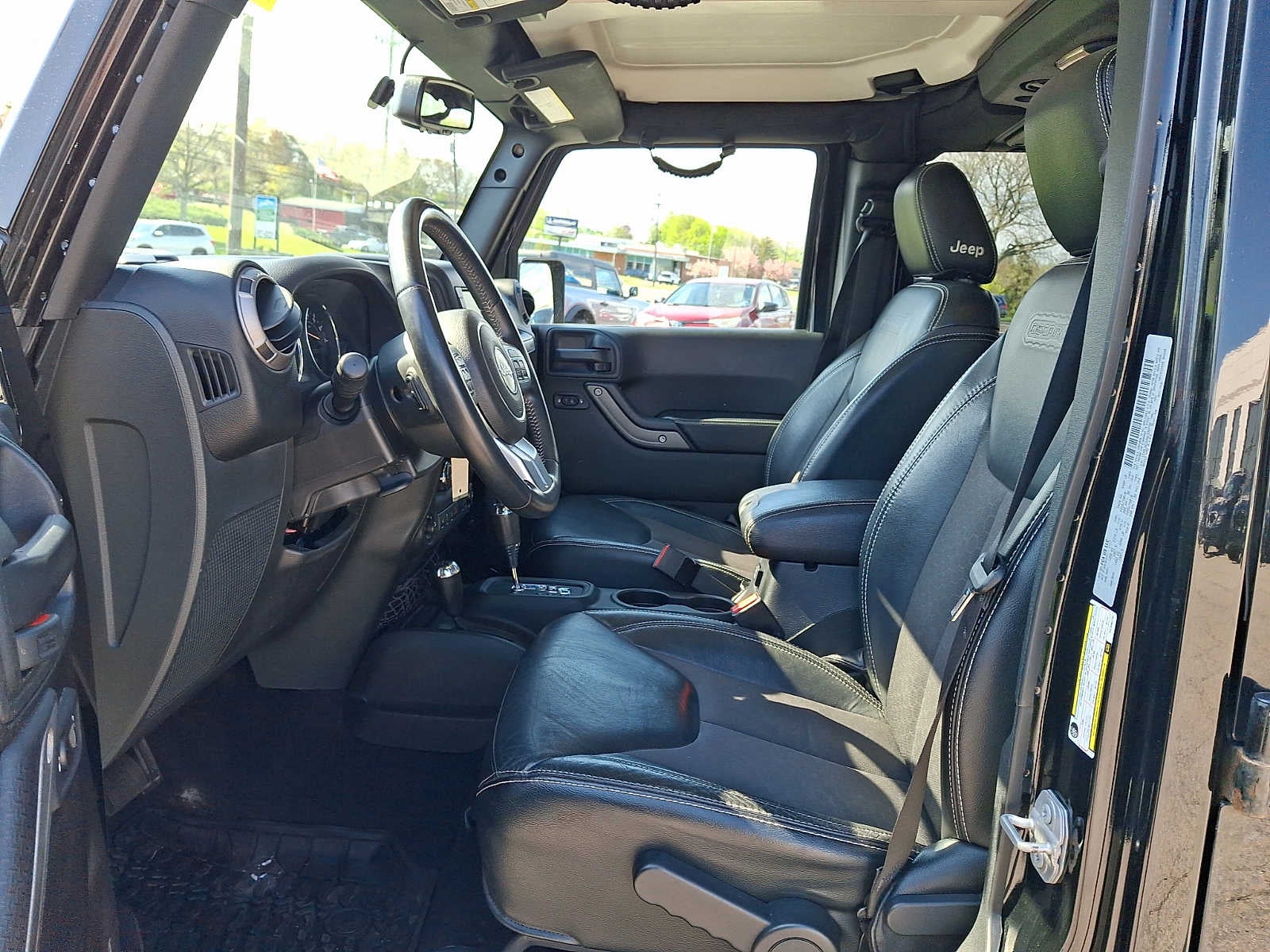 2017 Jeep Wrangler Unlimited Freedom 4x4 *Ltd Avail*