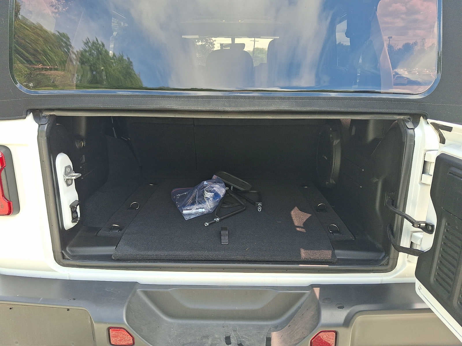 2022 Jeep Wrangler Unlimited Sahara 4x4