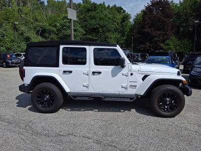 2022 Jeep Wrangler Unlimited Sahara 4x4