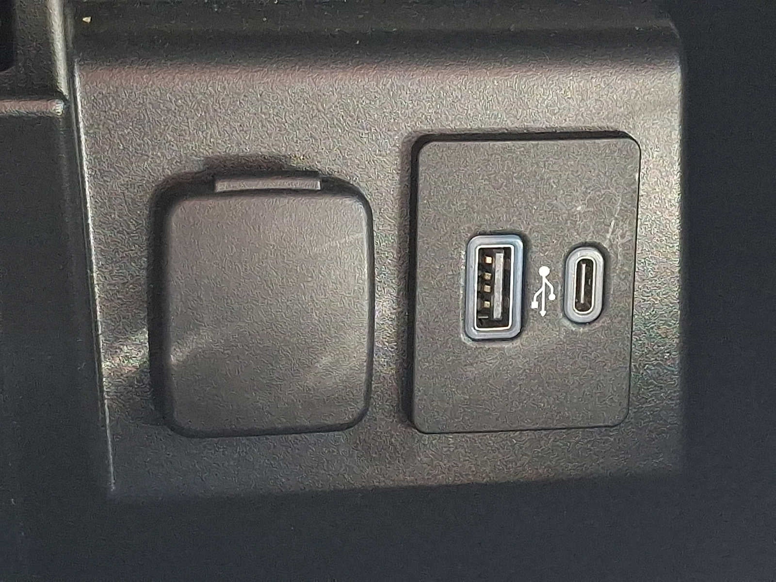2021 Ford Explorer ST 4WD