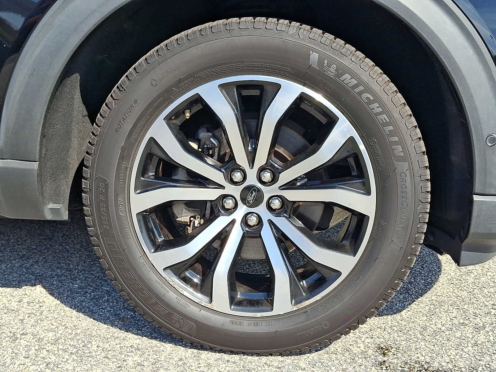 2021 Ford Explorer ST 4WD