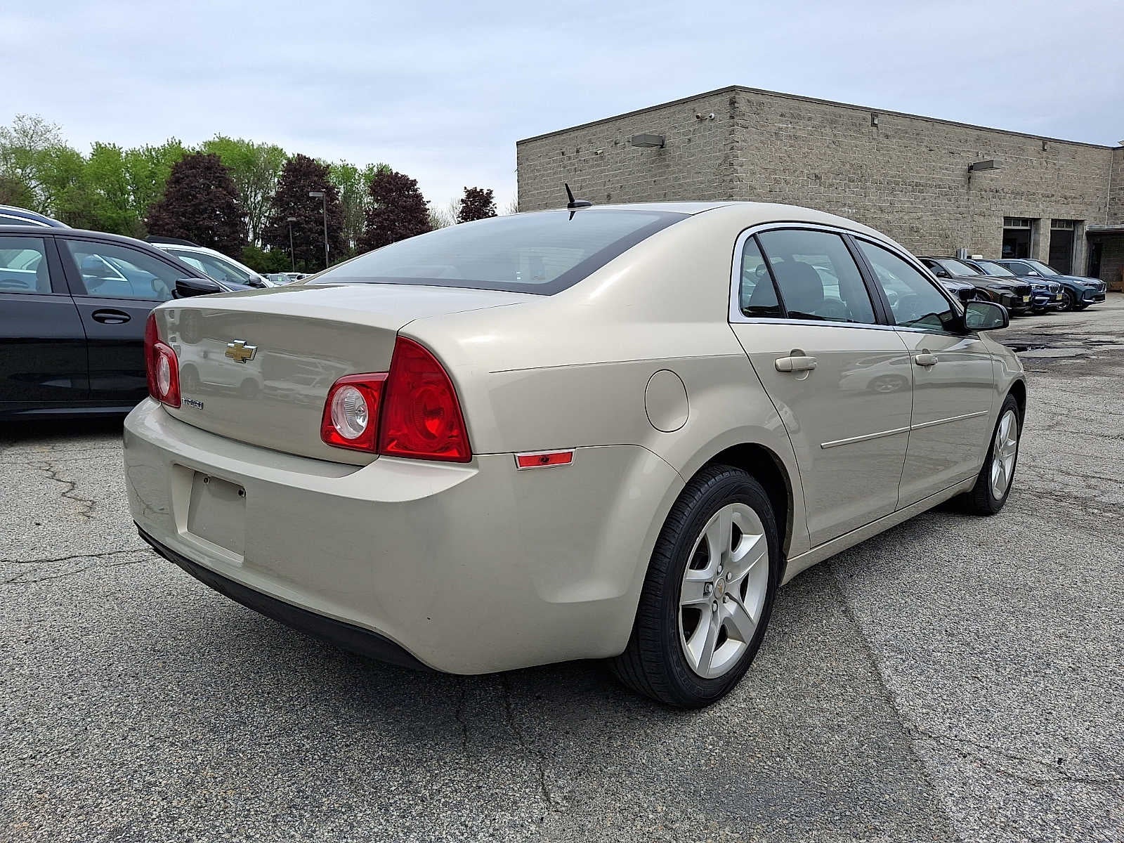 2011 Chevrolet Malibu 4dr Sdn LS w/1LS
