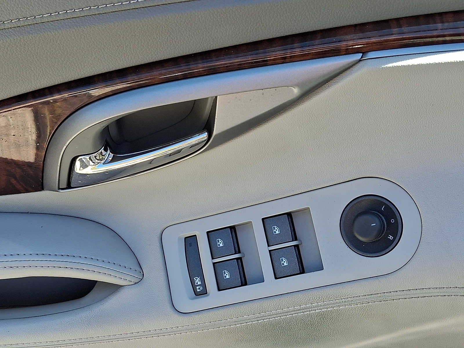 2010 Buick LaCrosse 4dr Sdn CXL 3.0L AWD