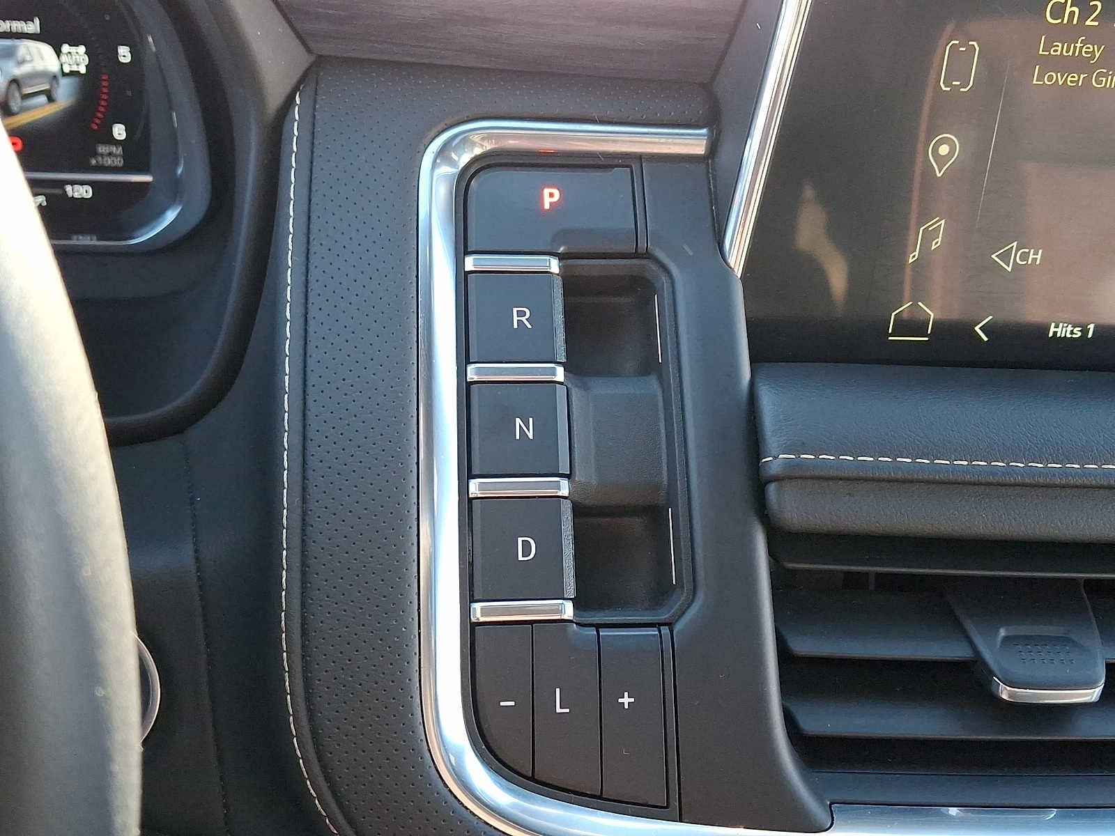 2022 GMC Yukon 4WD 4dr SLT