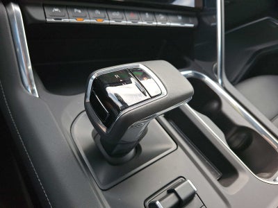 2024 GMC Sierra 1500 4WD Crew Cab 157 Denali