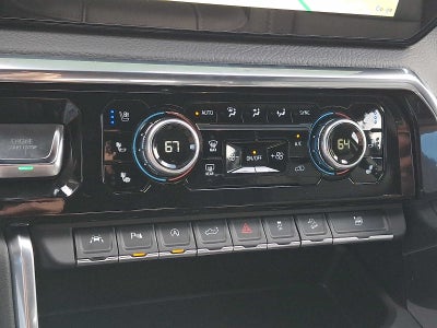 2024 GMC Sierra 1500 4WD Crew Cab 157 Denali