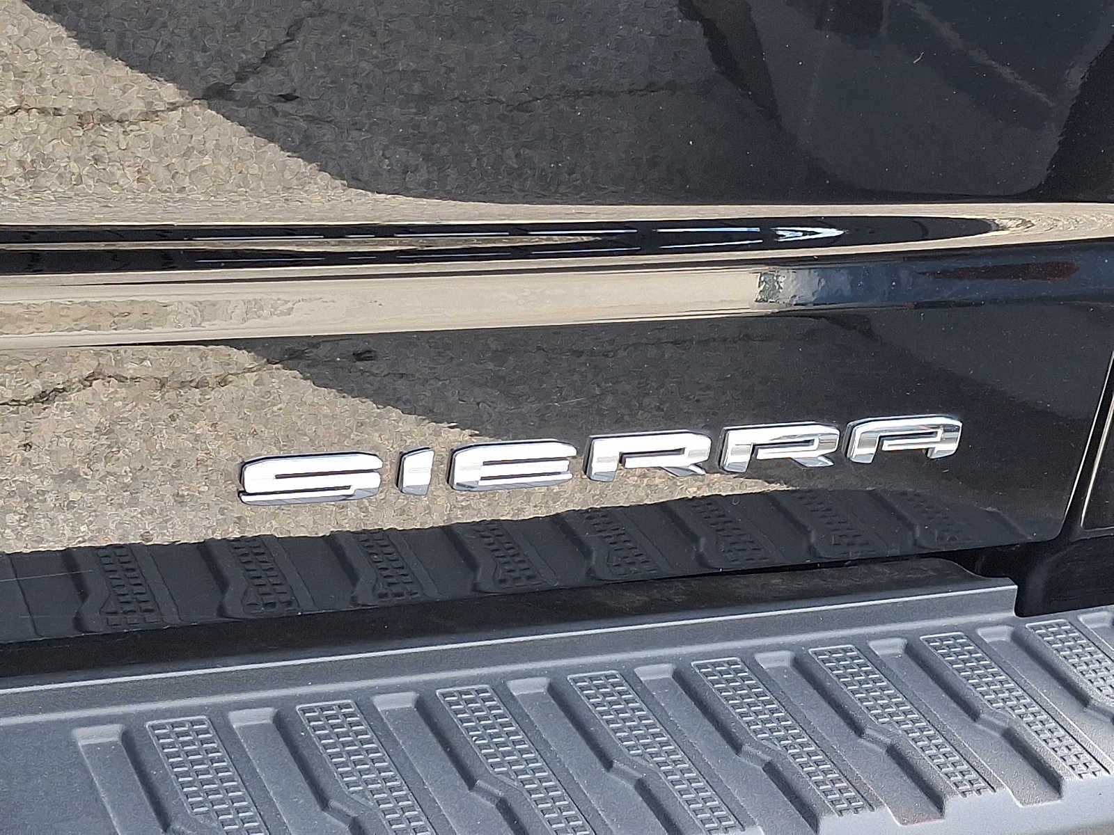 2024 GMC Sierra 1500 4WD Crew Cab 157 Denali