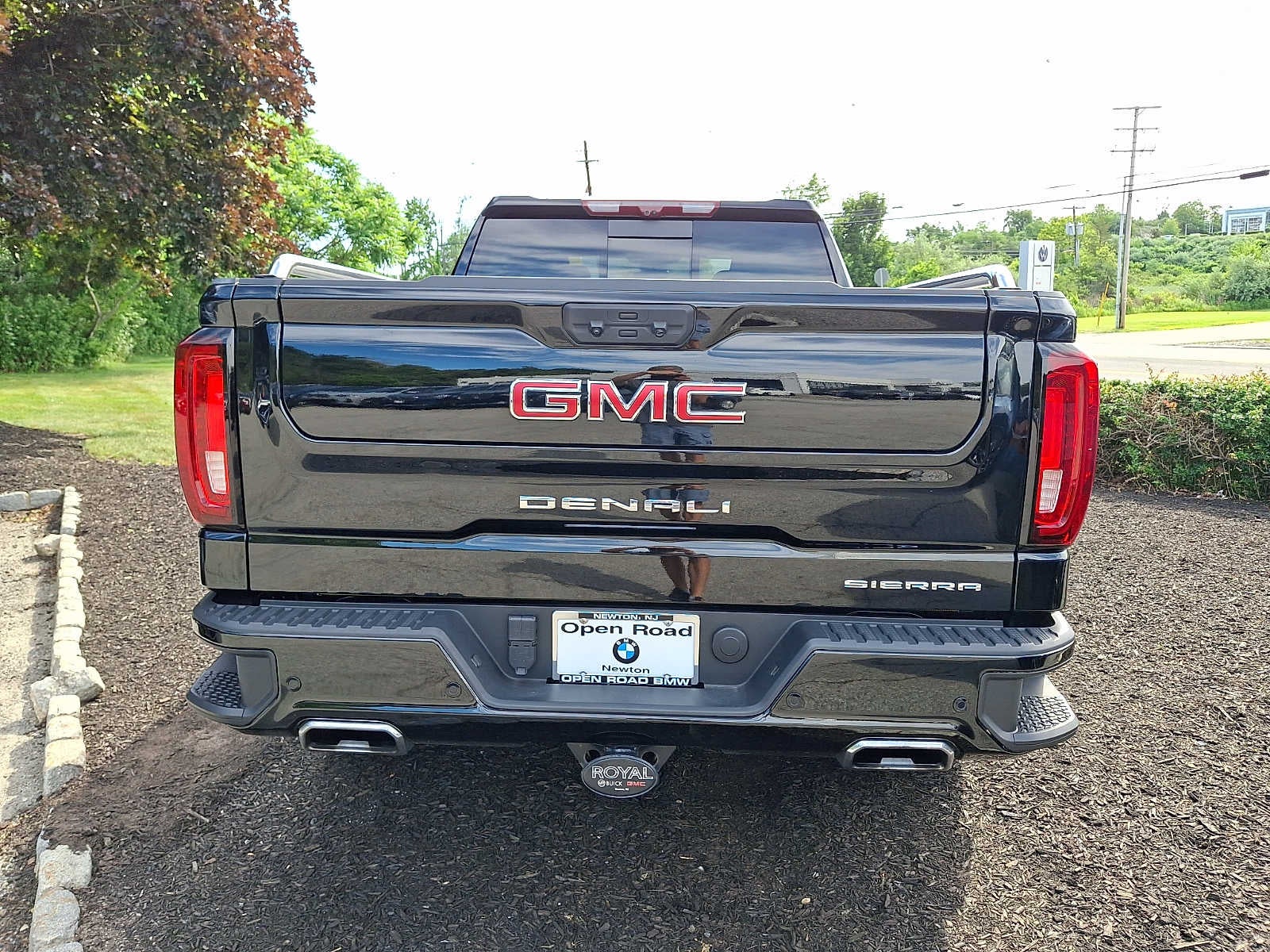 2024 GMC Sierra 1500 4WD Crew Cab 157 Denali