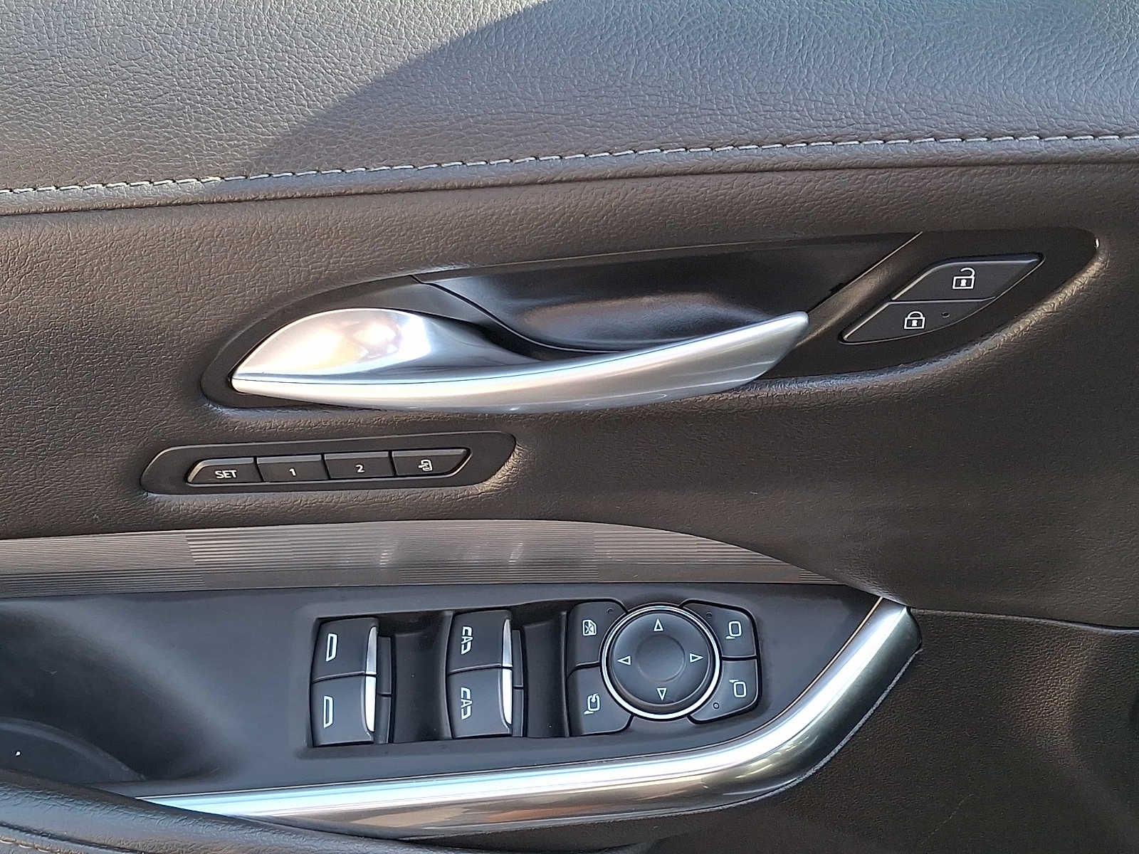 2025 Cadillac XT4 AWD 4dr Premium Luxury