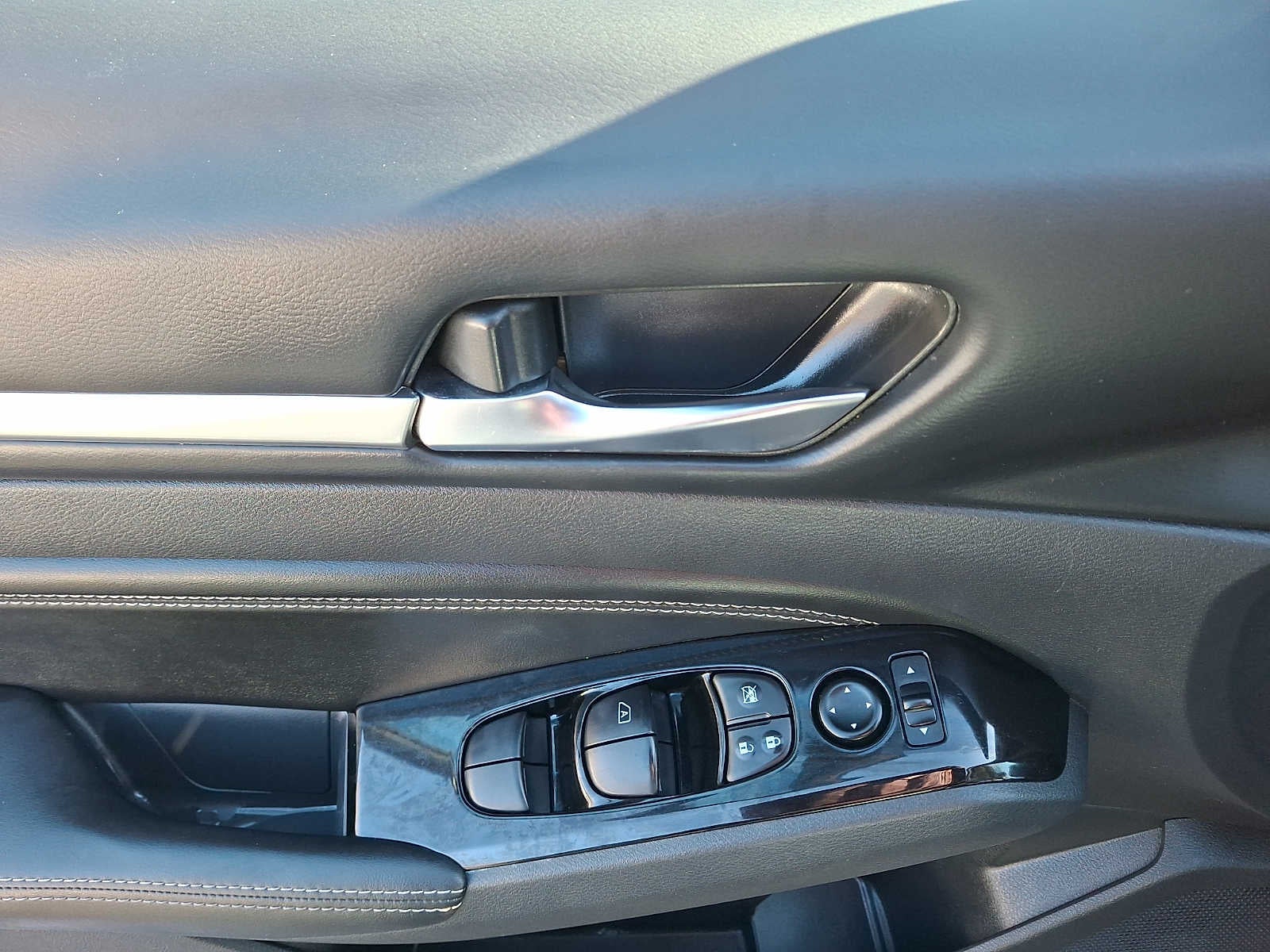 2022 Nissan Altima 2.5 SV Sedan