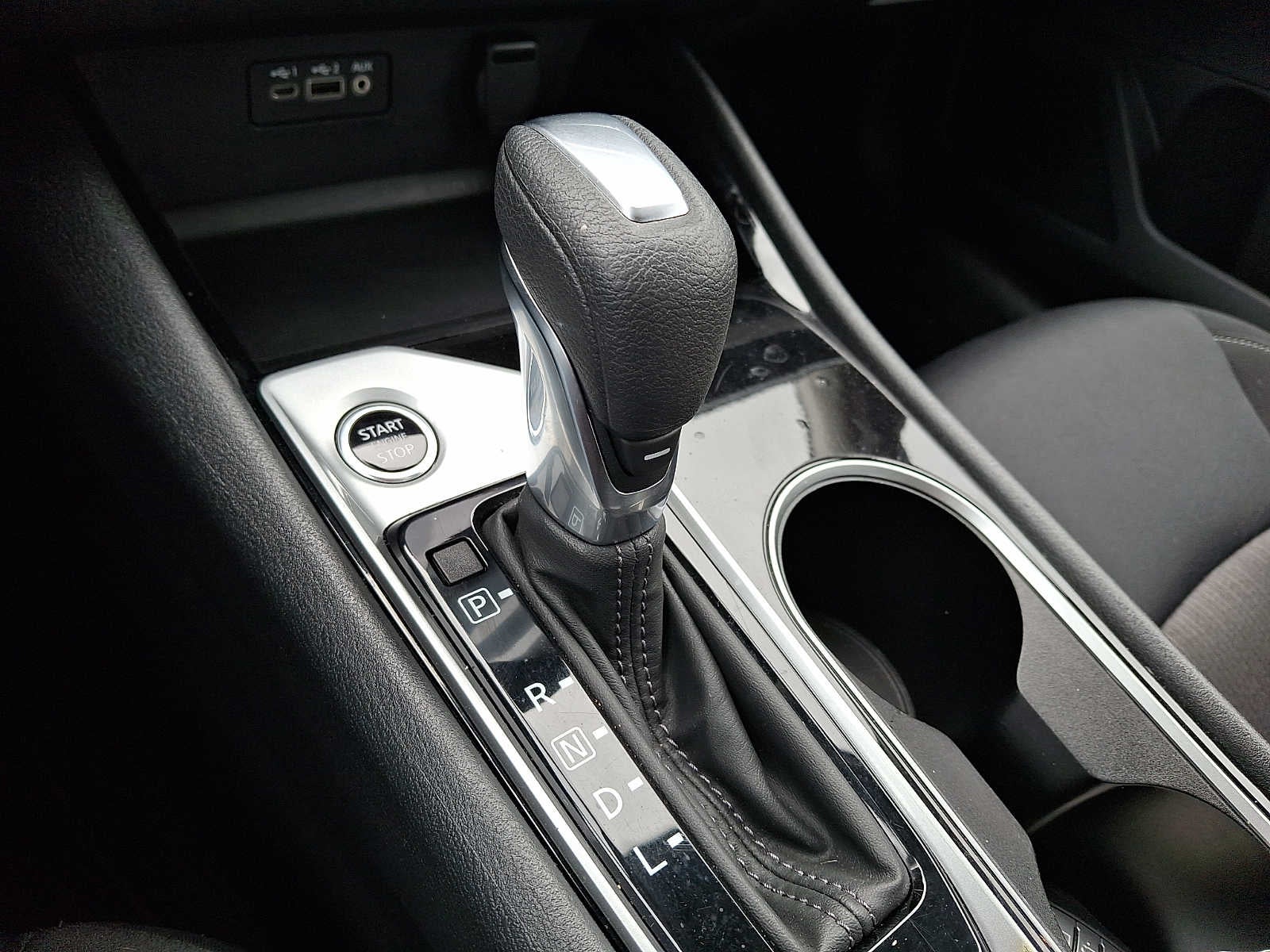 2024 Nissan Altima 2.5 SV Sedan