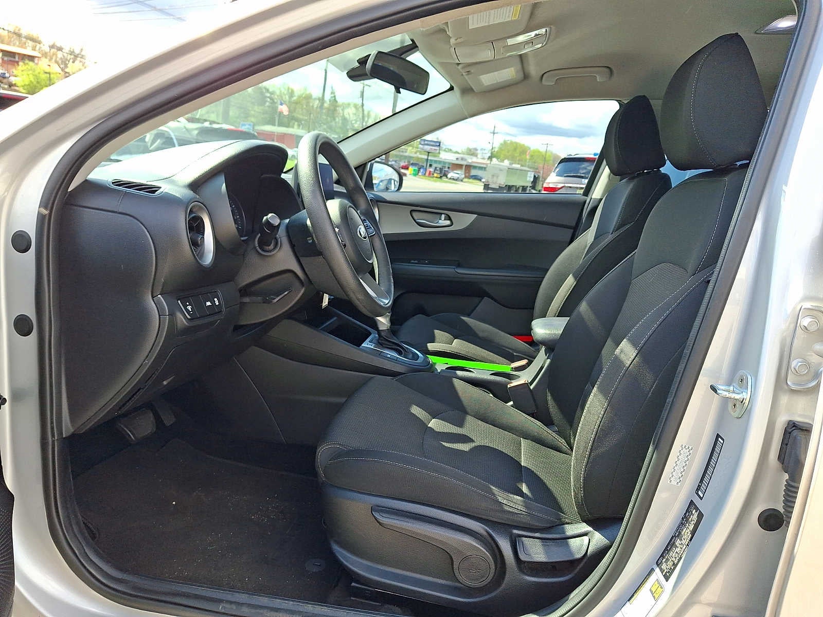 2021 Kia Forte LXS IVT