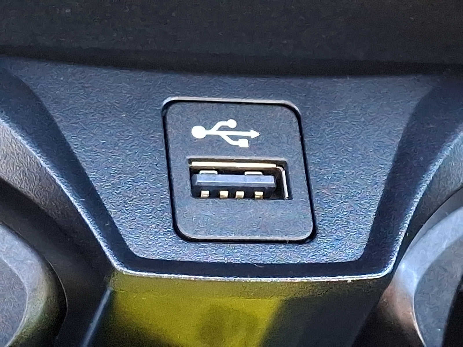 2023 BMW 2 Series 230i Coupe