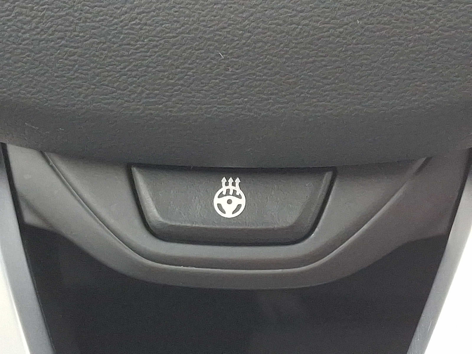 2022 BMW 3 Series 330e xDrive Plug-In Hybrid