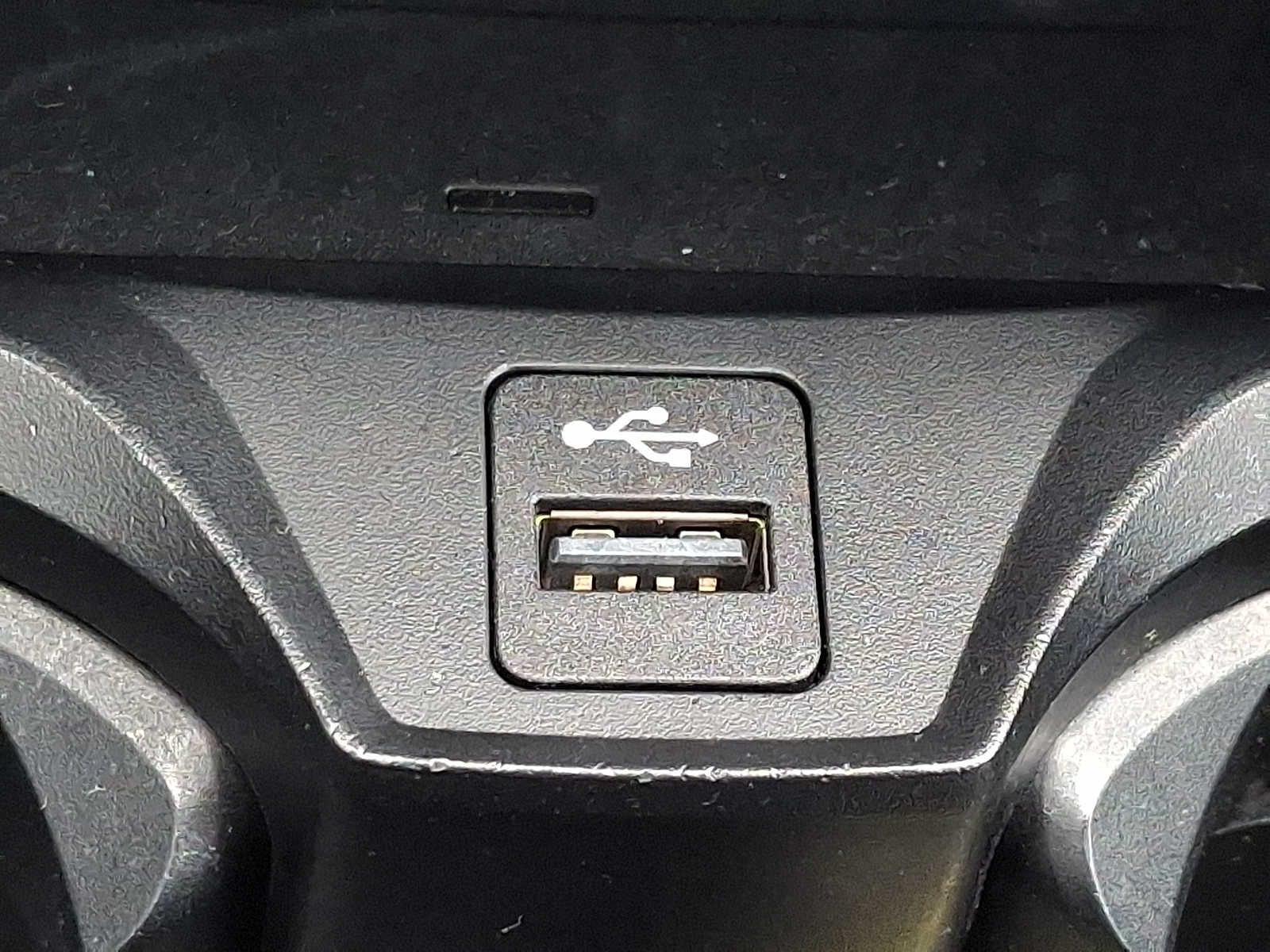 2022 BMW 3 Series 330e xDrive Plug-In Hybrid