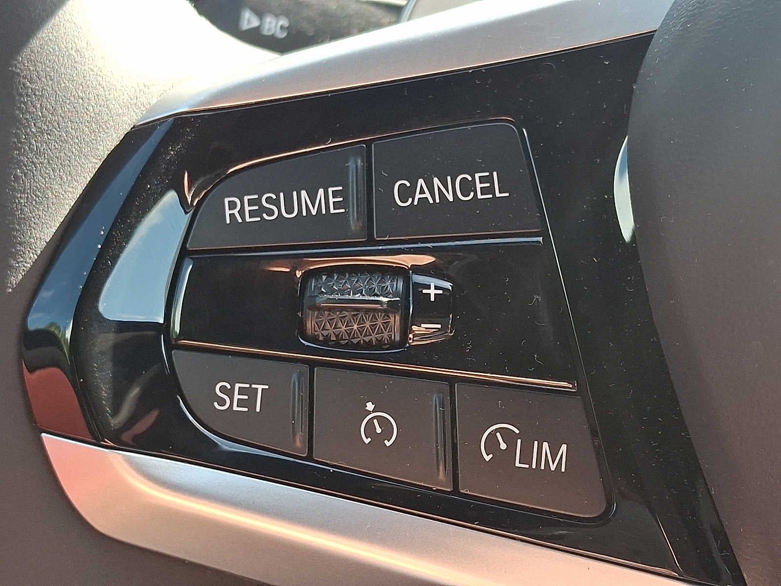 2025 BMW 3 Series 330i xDrive Sedan