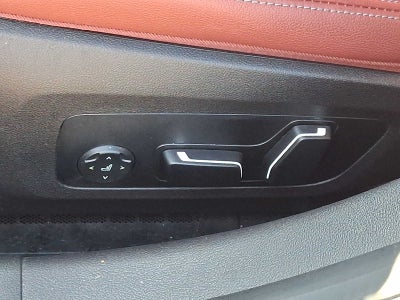 2025 BMW 3 Series 330i xDrive Sedan