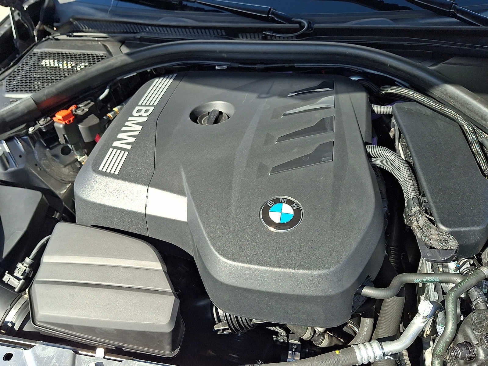 2025 BMW 3 Series 330i xDrive Sedan
