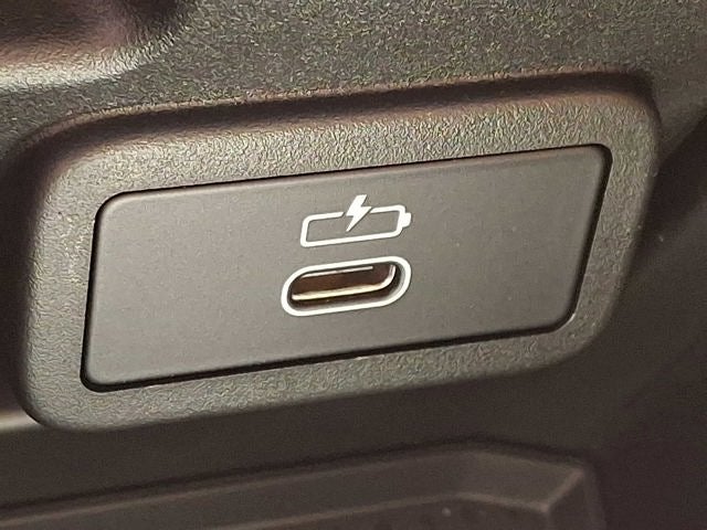 2025 BMW 3 Series 330i xDrive Sedan