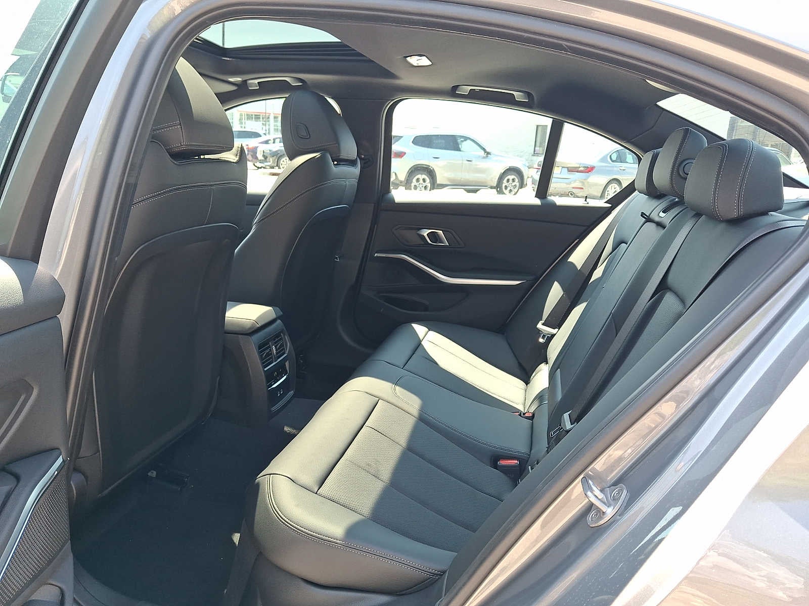 2026 BMW 3 Series 330i NA xDrive Sedan