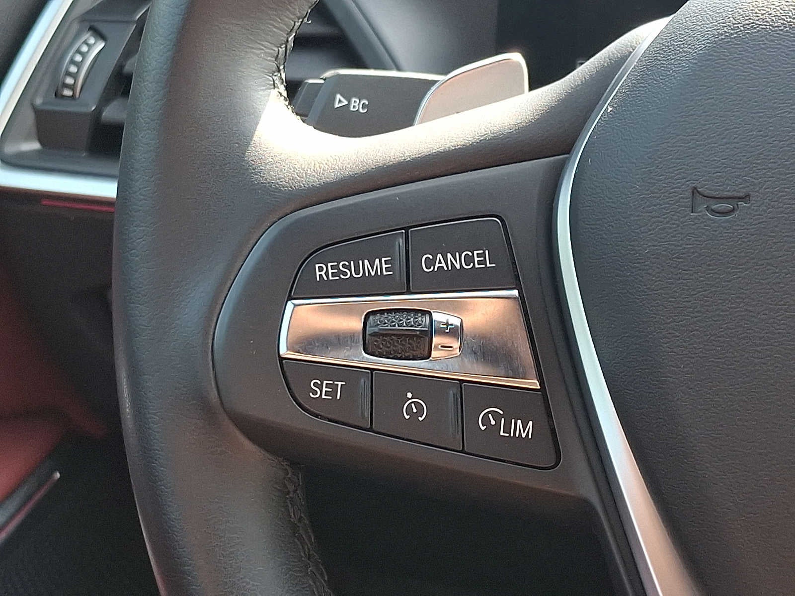2023 BMW 3 Series 330i xDrive Sedan