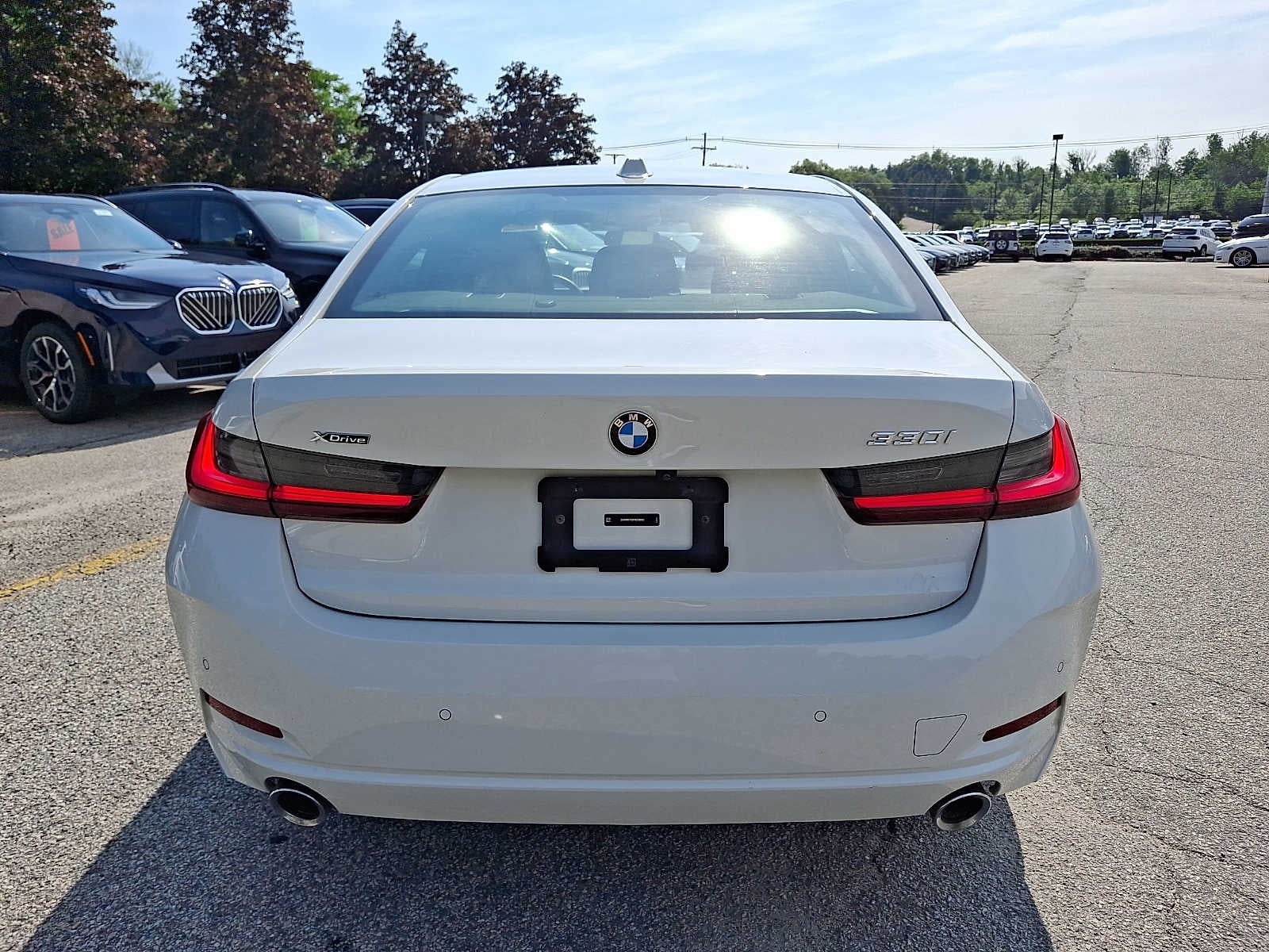 2023 BMW 3 Series 330i xDrive Sedan