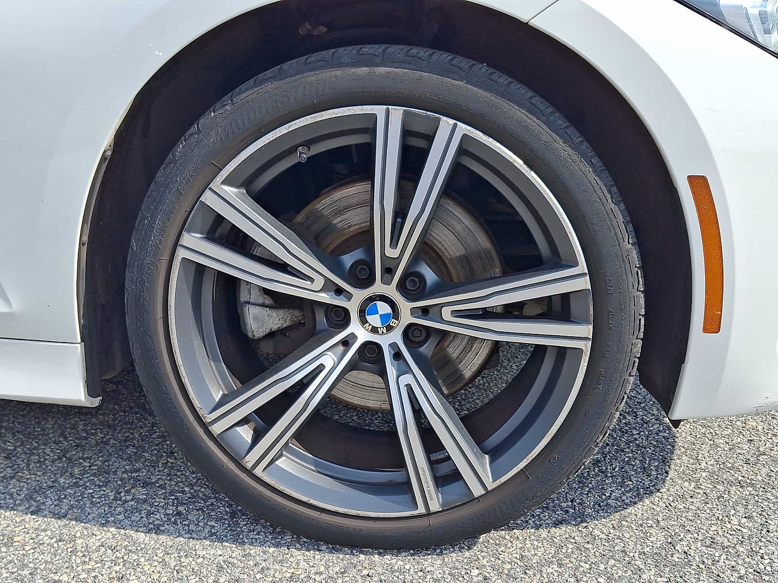 2023 BMW 3 Series 330i xDrive Sedan