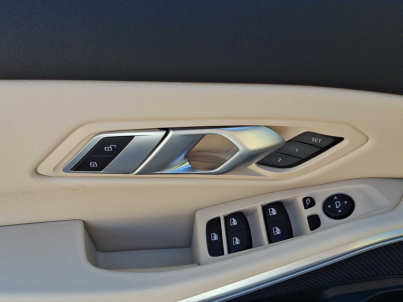 2023 BMW 3 Series 330i xDrive Sedan