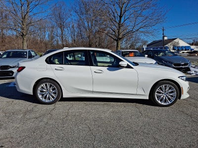 2023 BMW 3 Series 330i xDrive Sedan