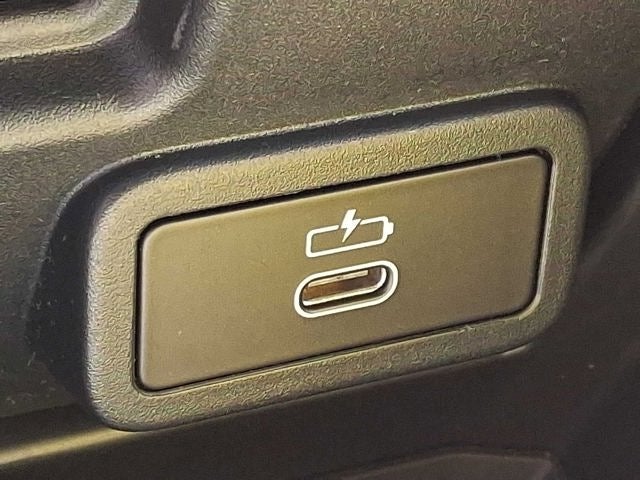 2023 BMW 3 Series 330i xDrive Sedan