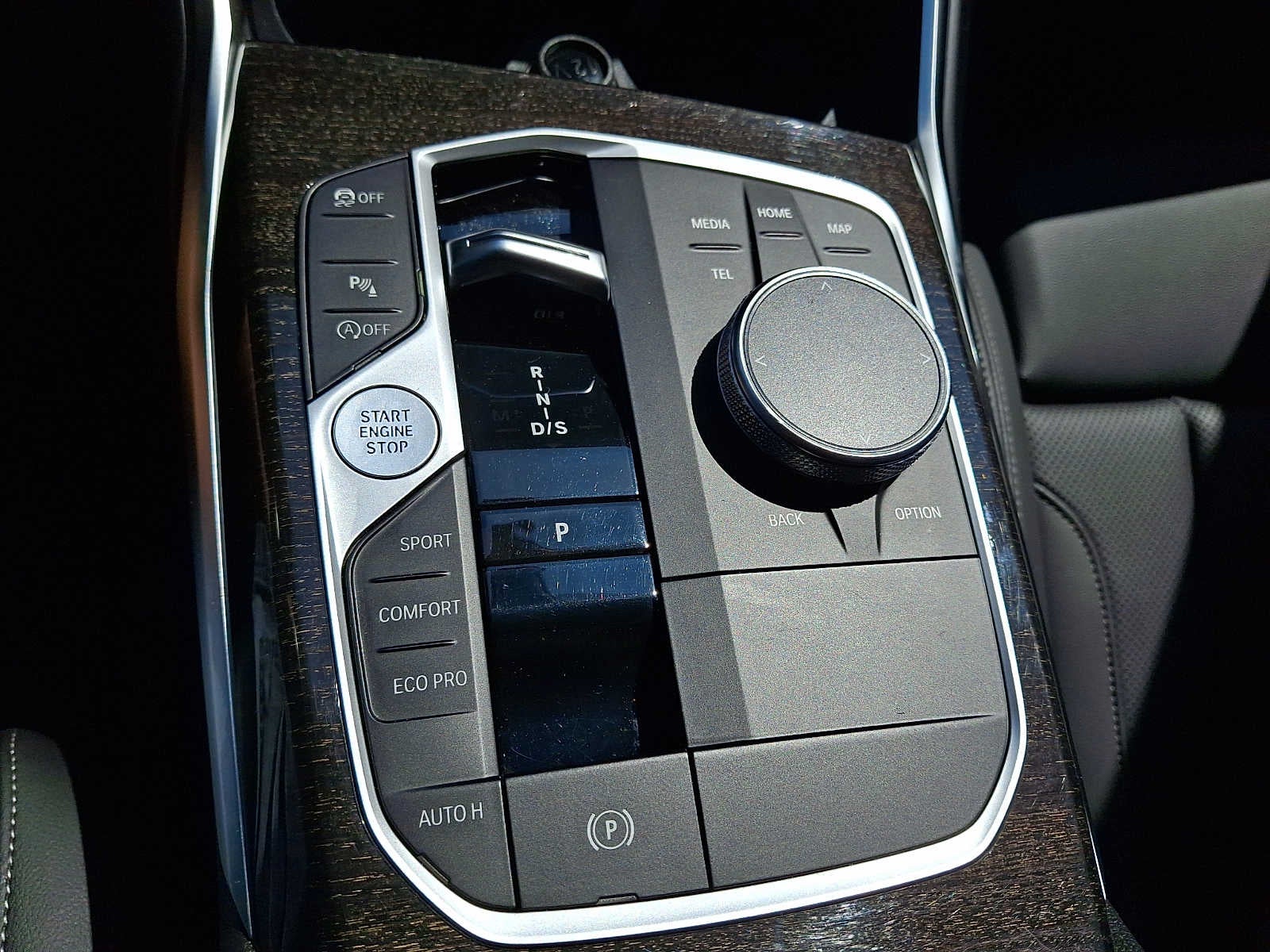 2023 BMW 3 Series 330i xDrive Sedan