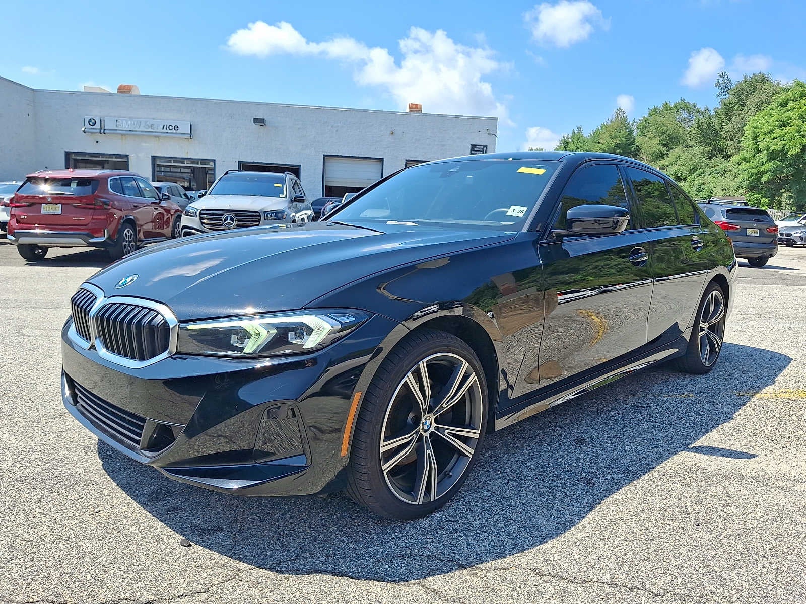 2023 BMW 3 Series 330i xDrive Sedan