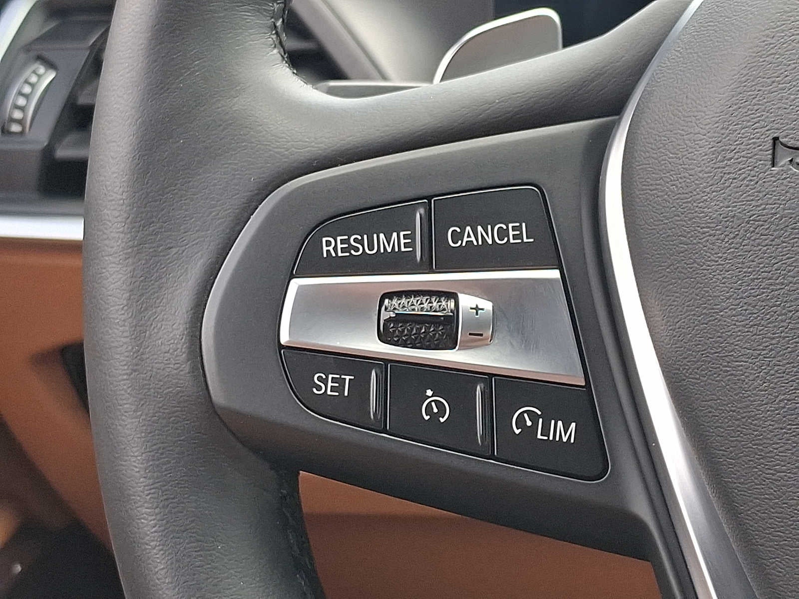 2024 BMW 3 Series 330i xDrive Sedan