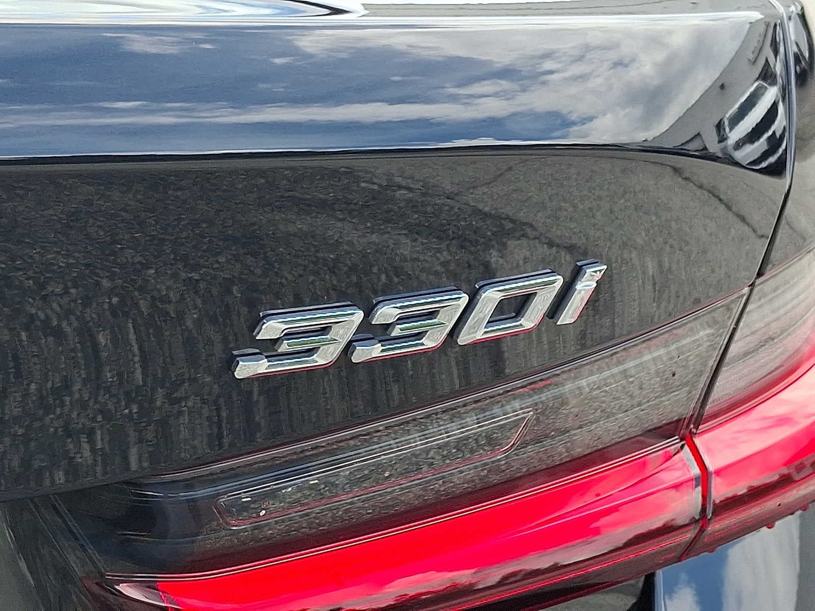 2024 BMW 3 Series 330i xDrive Sedan