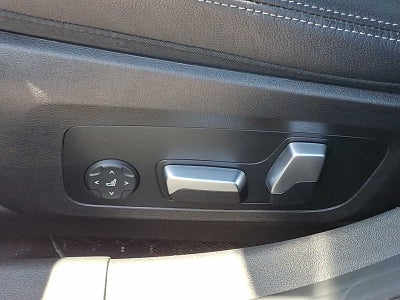 2023 BMW 3 Series 330i xDrive Sedan