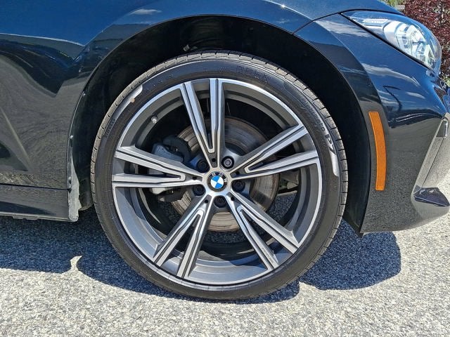 2023 BMW 3 Series 330i xDrive Sedan
