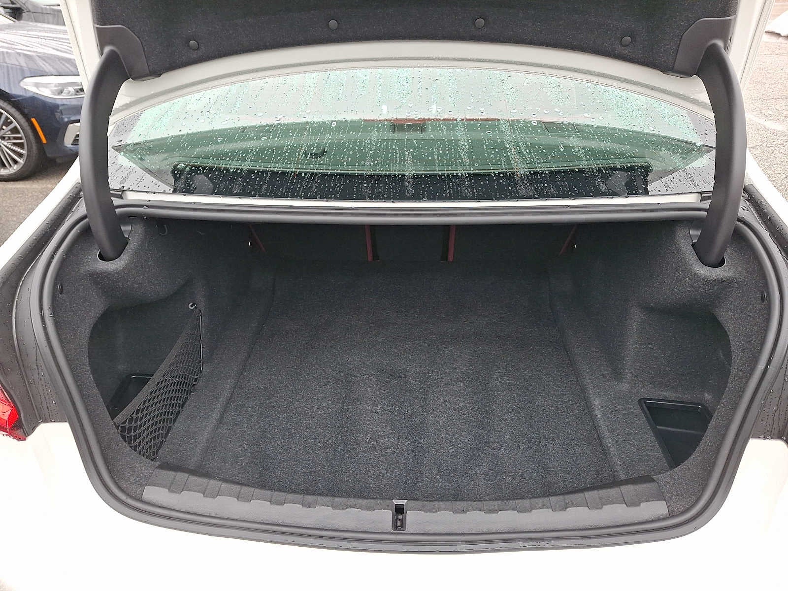 2023 BMW 3 Series 330i xDrive Sedan