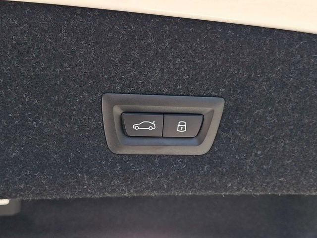 2024 BMW 3 Series 330i xDrive Sedan