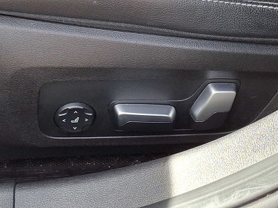 2023 BMW 3 Series 330i xDrive Sedan