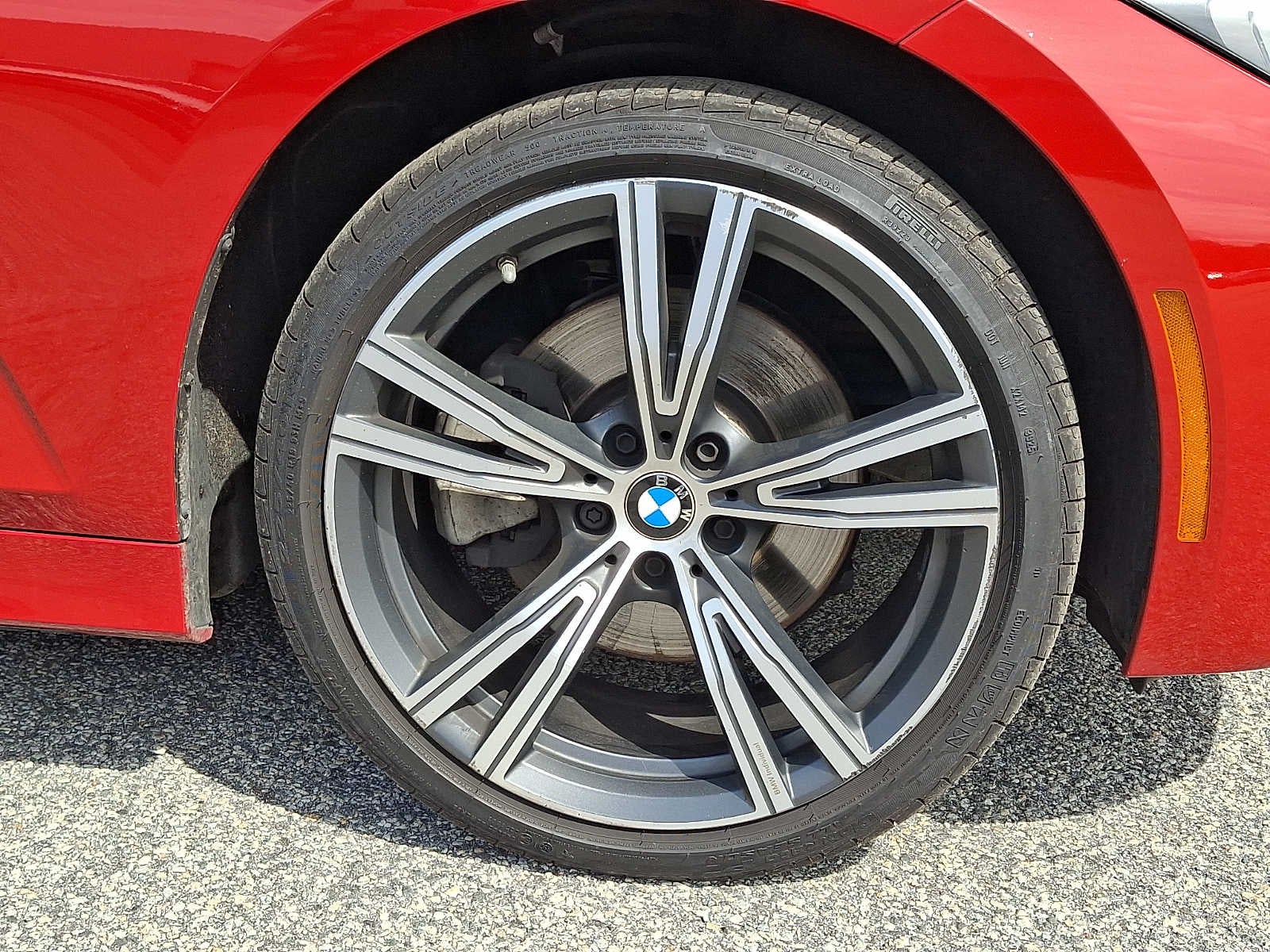 2023 BMW 3 Series 330i xDrive Sedan