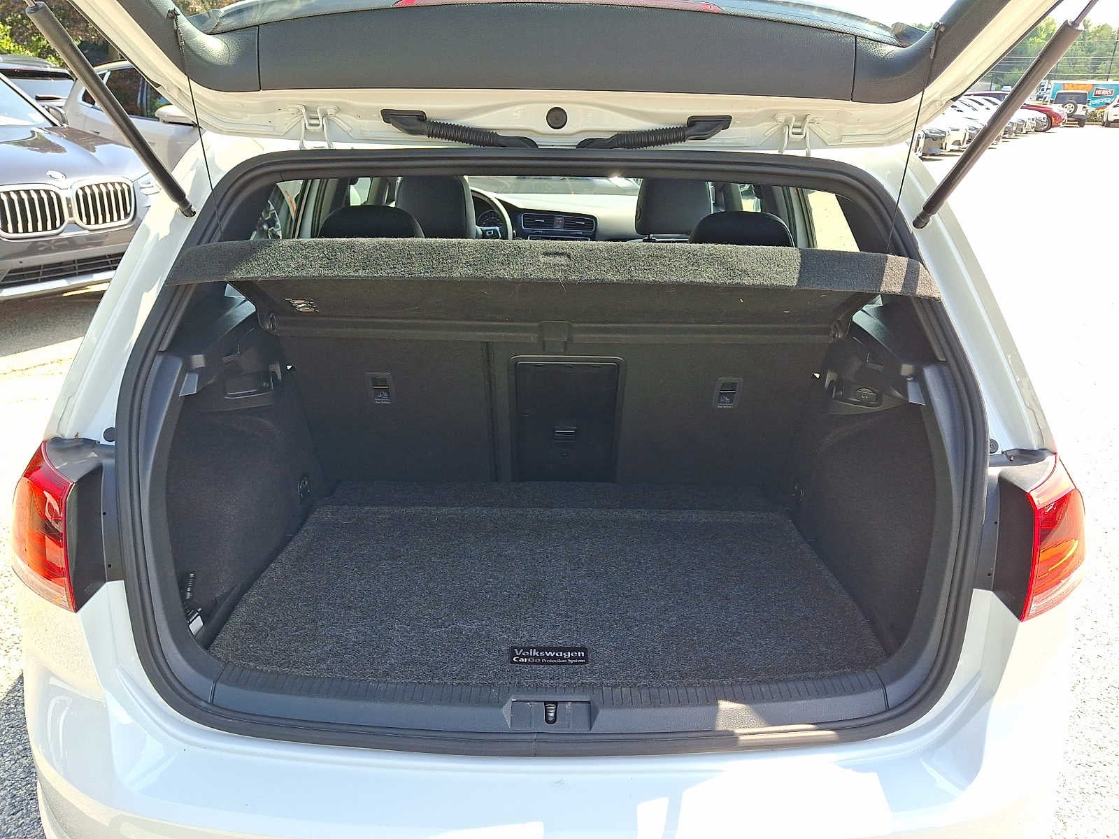 2017 Volkswagen Golf GTI 2.0T 4-Door SE Manual