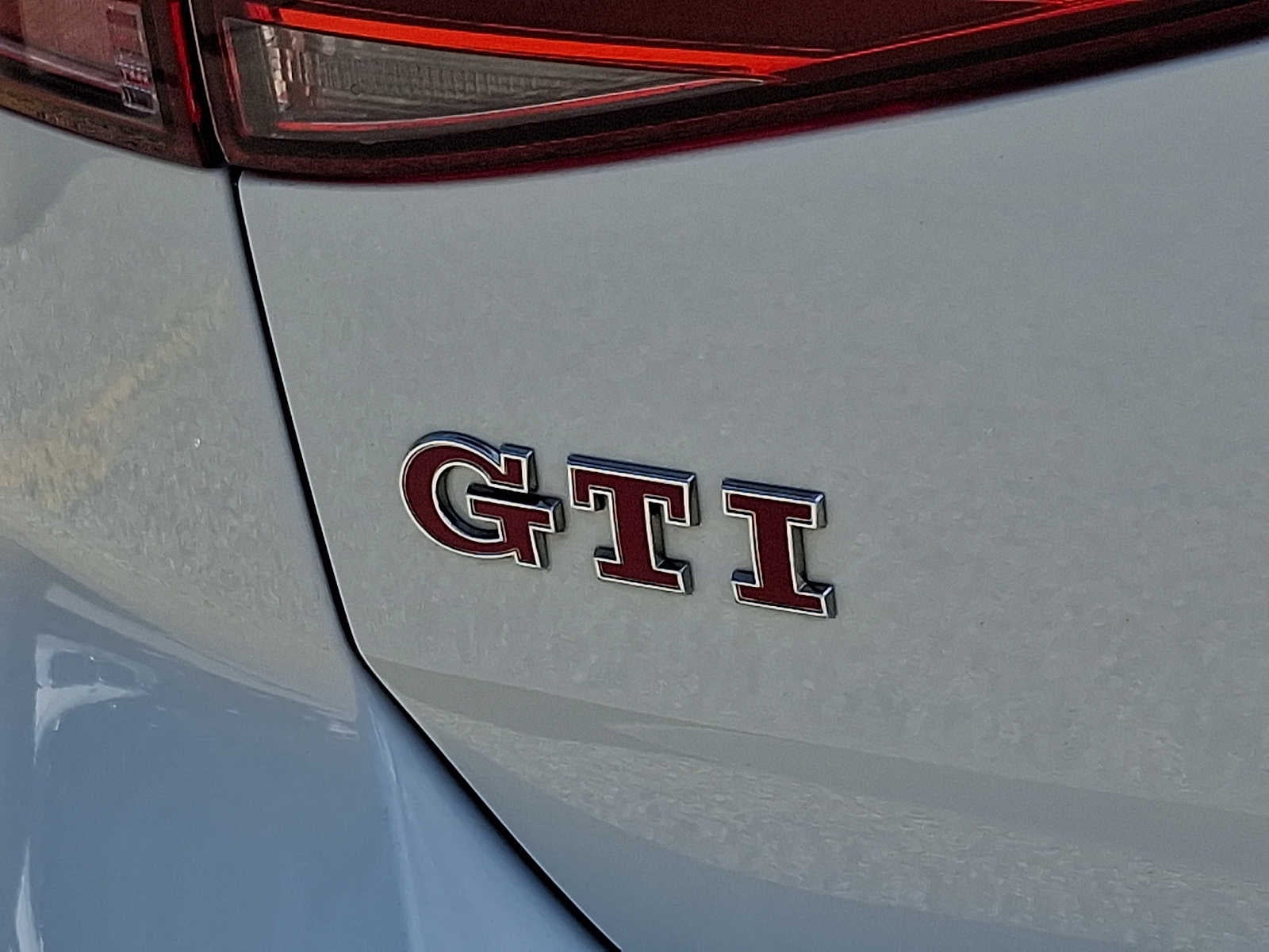2017 Volkswagen Golf GTI 2.0T 4-Door SE Manual