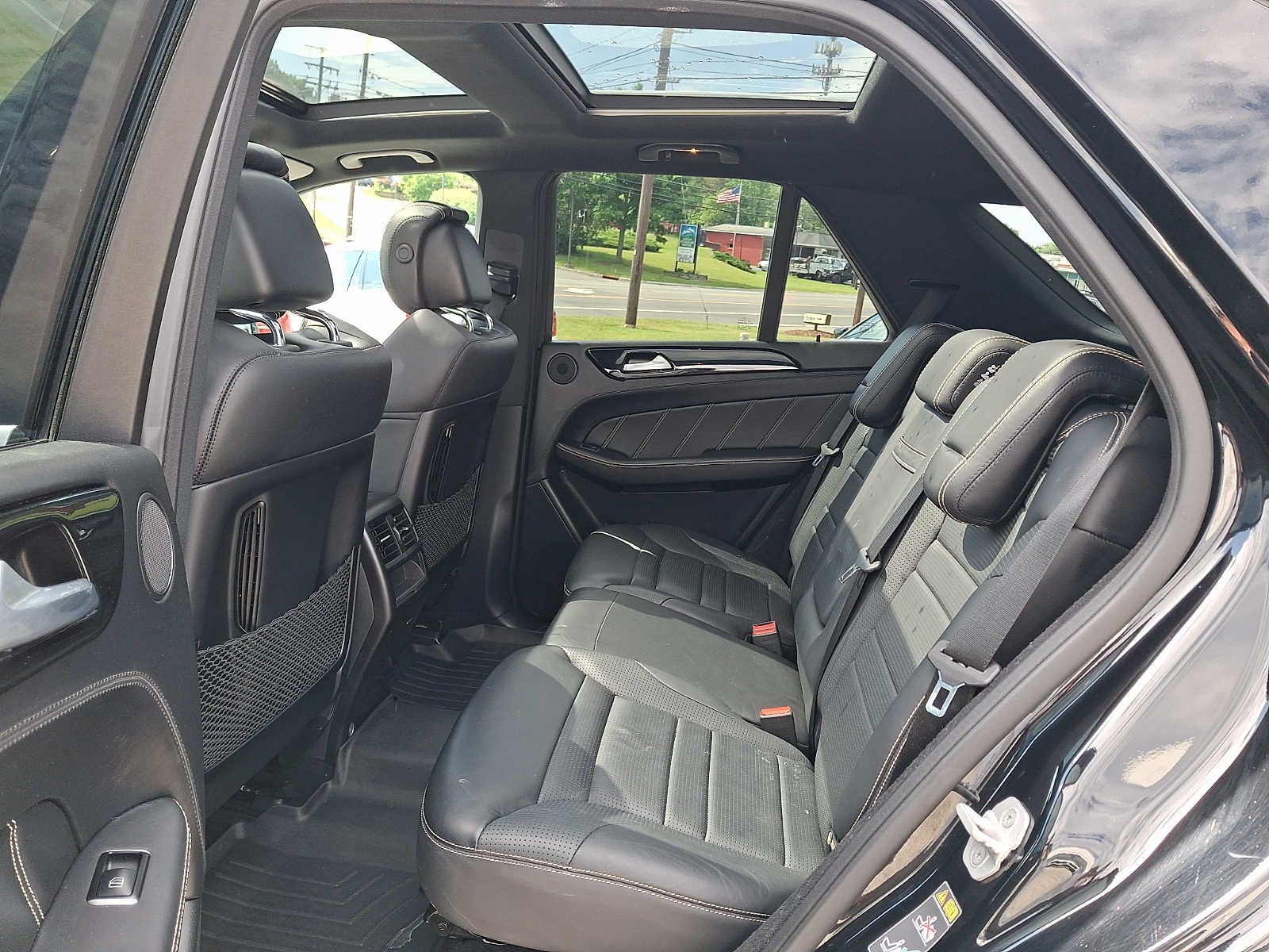 2015 Mercedes-Benz M-Class 4MATIC® 4dr ML 63 AMG®