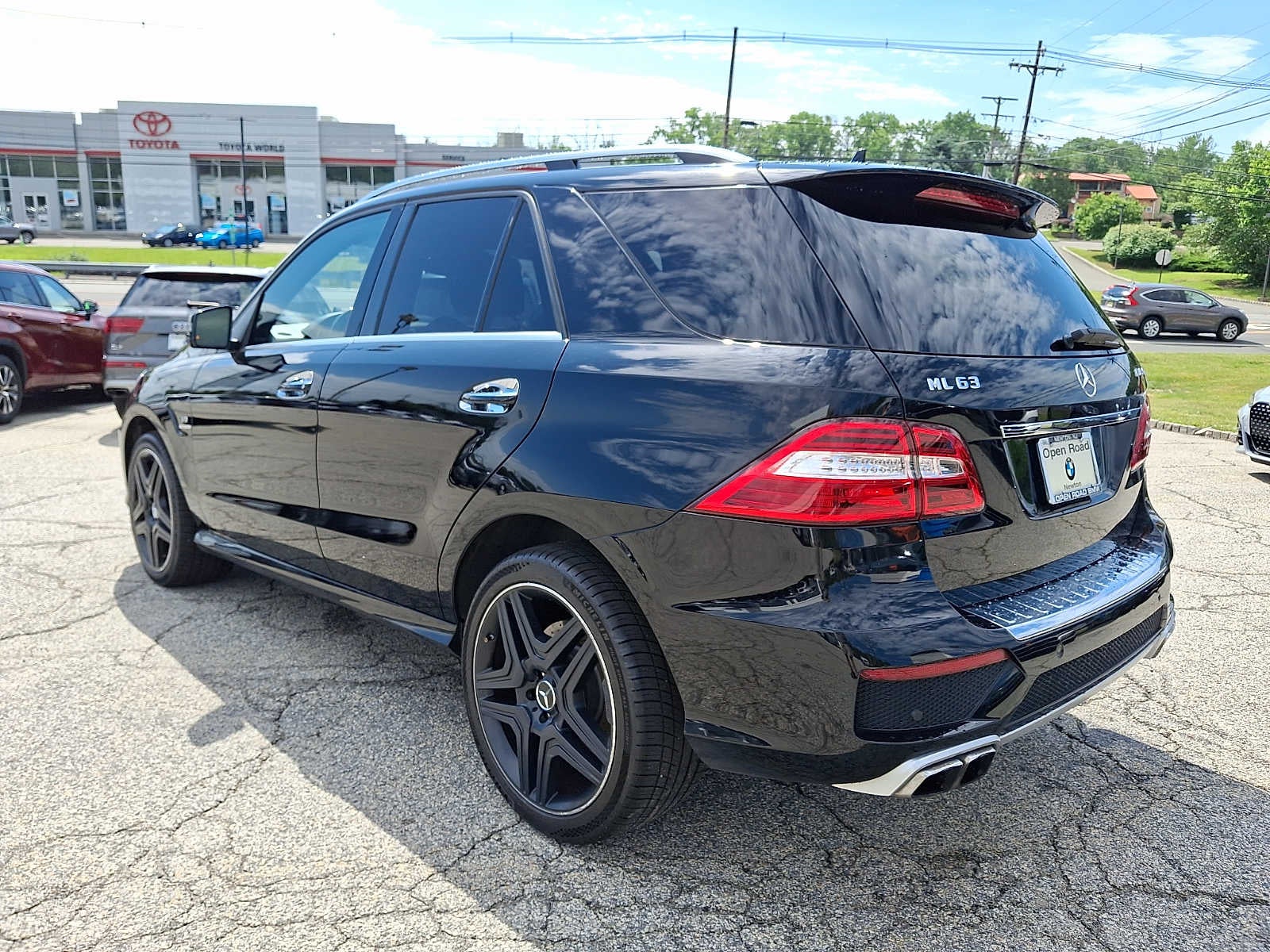 2015 Mercedes-Benz M-Class 4MATIC® 4dr ML 63 AMG®