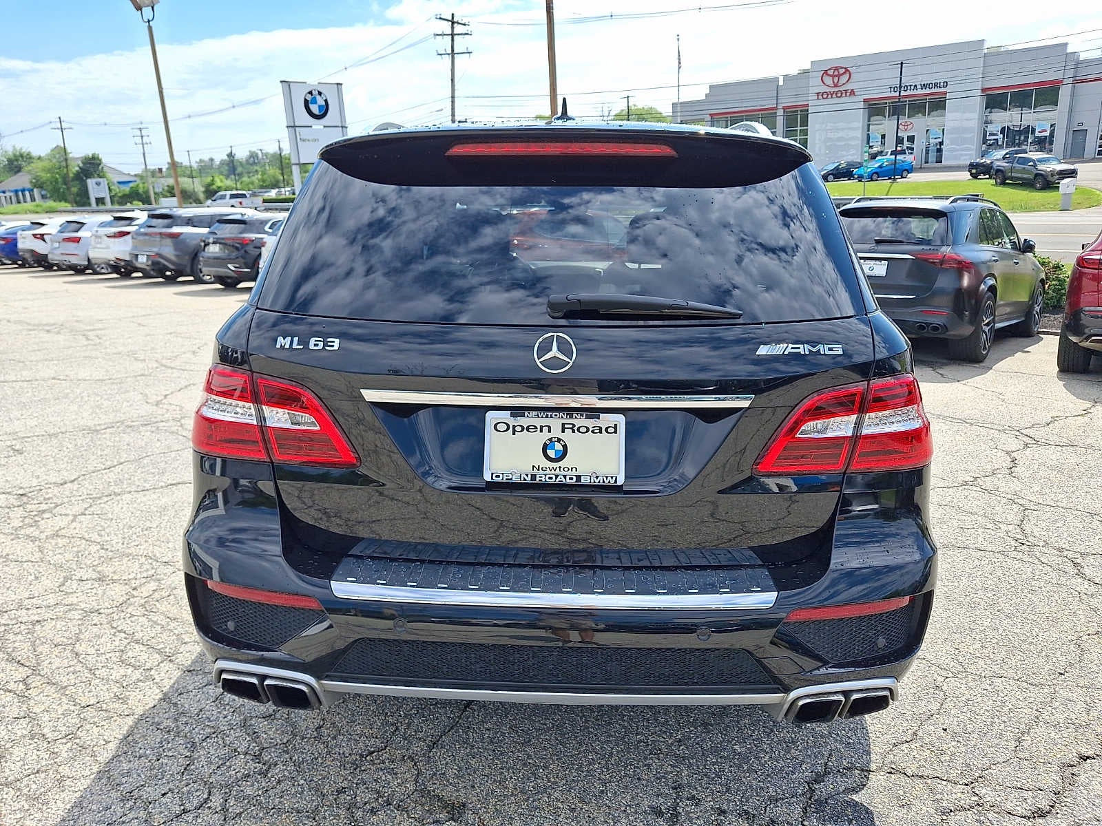 2015 Mercedes-Benz M-Class 4MATIC® 4dr ML 63 AMG®