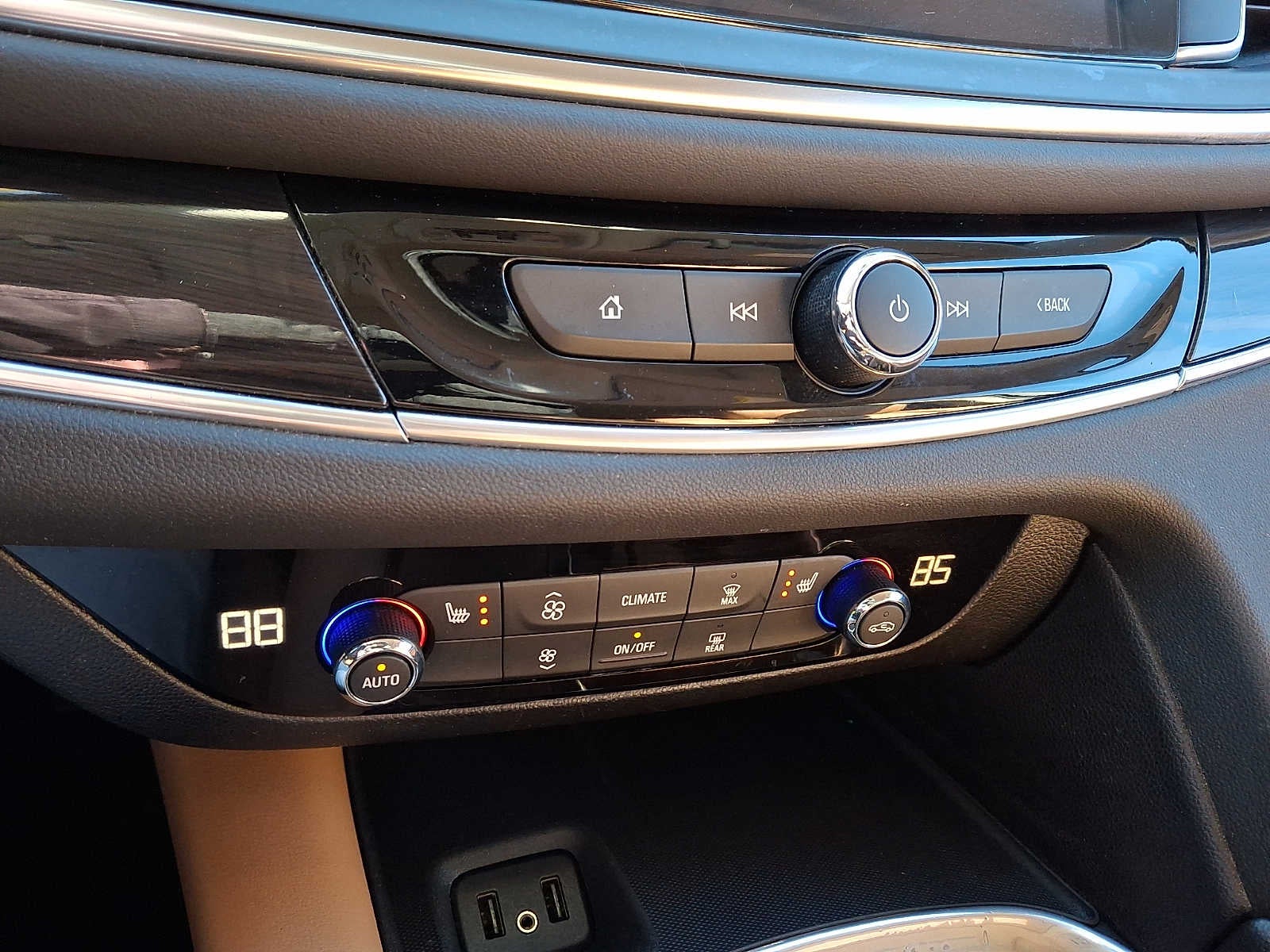 2018 Buick Enclave AWD 4dr Essence