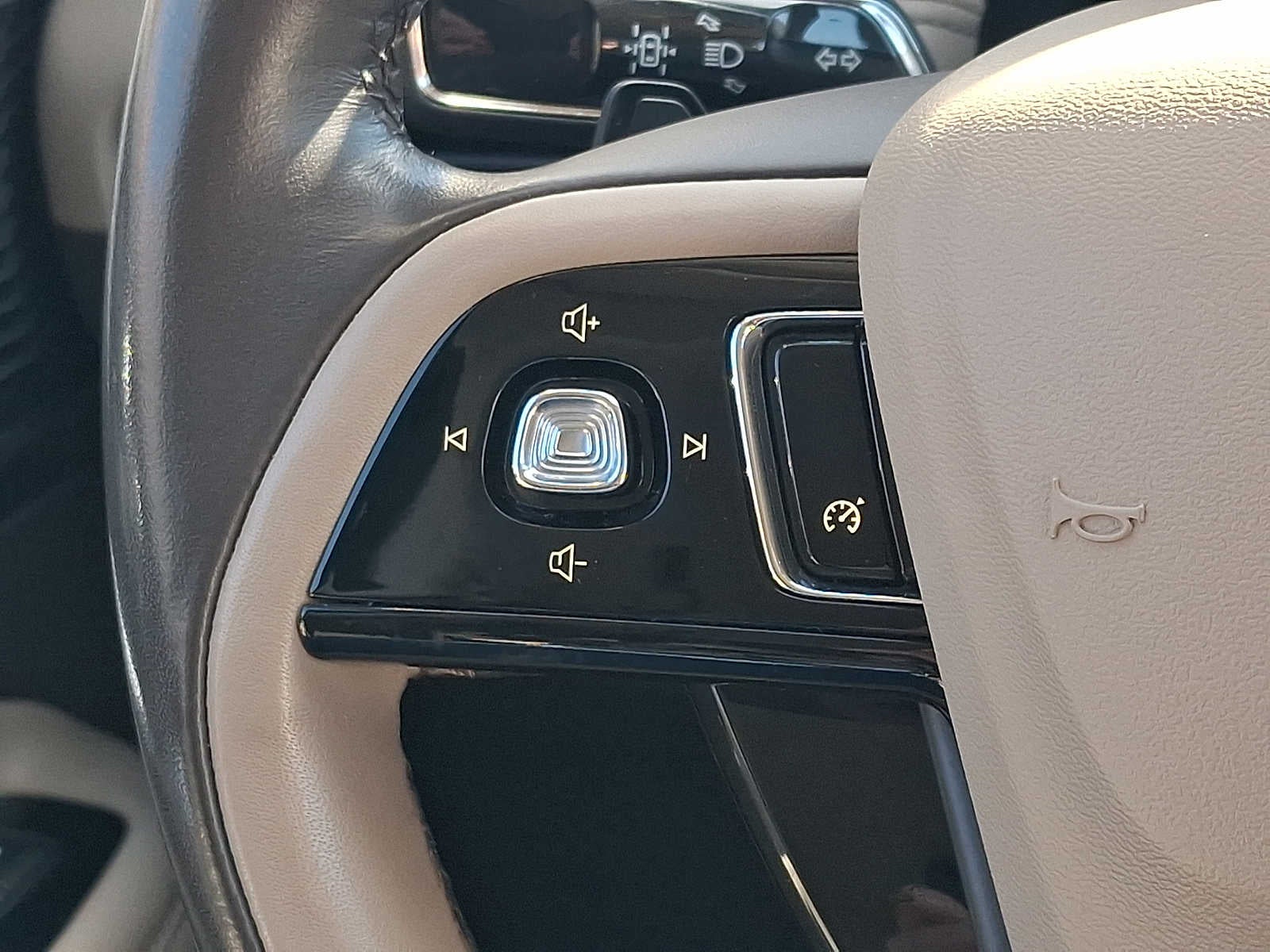 2021 Lincoln Corsair Standard AWD