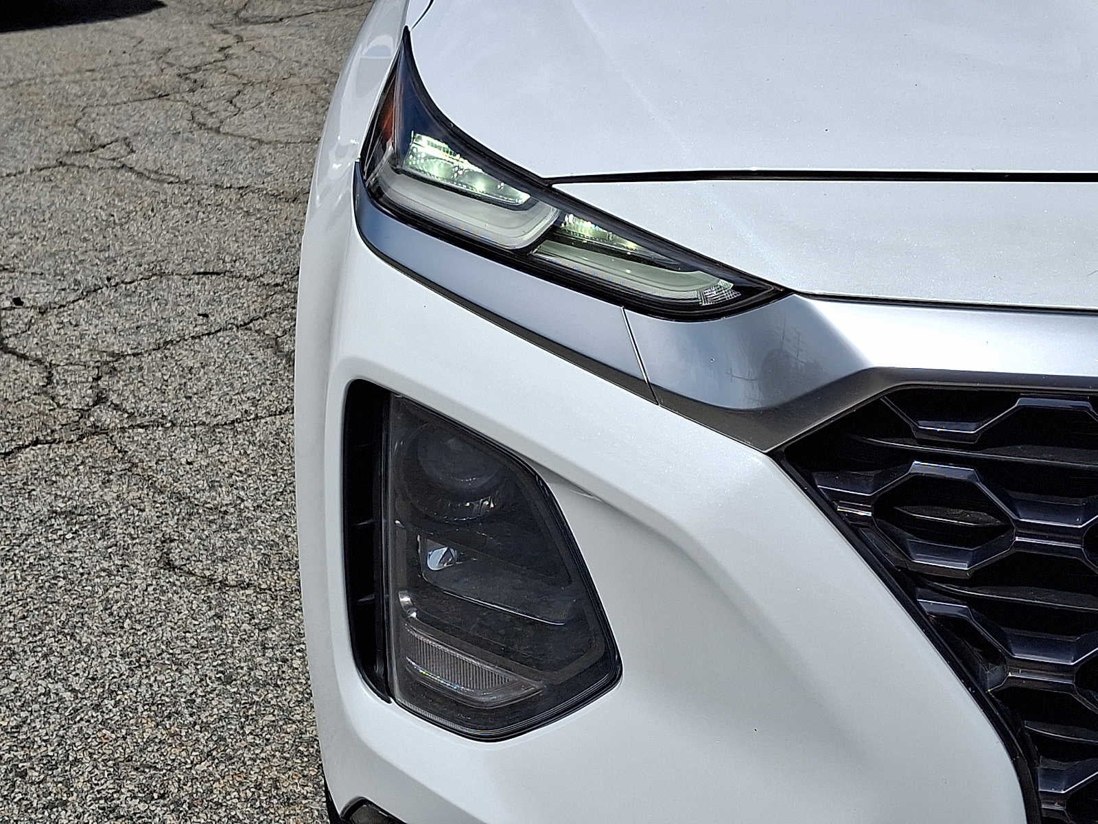 2020 Hyundai Santa Fe SEL 2.4L Auto AWD