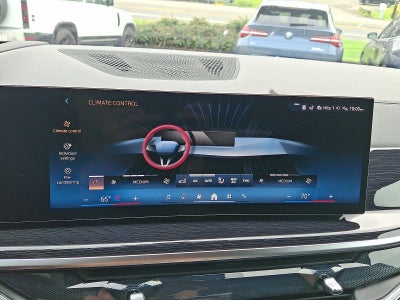 2027 BMW X7 xDrive40i Sports Activity Vehicle